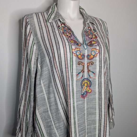 Soft Surroundings Black White Stripe Colorful Paisley Embroidered Cotton Top 3X - Picture 3 of 9